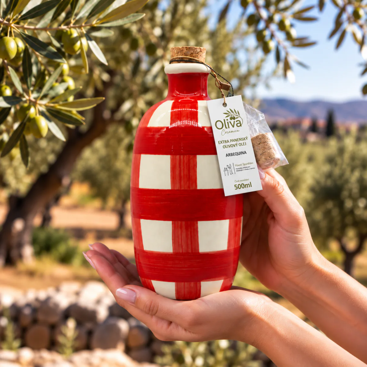 Červené kostky – produkt v rukou